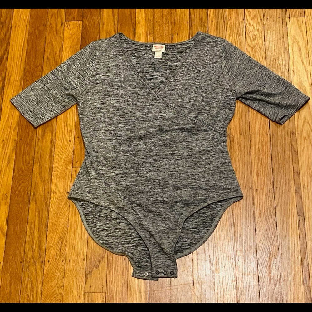 Mossimo Supply Grey Short Sleeve Bodysuit